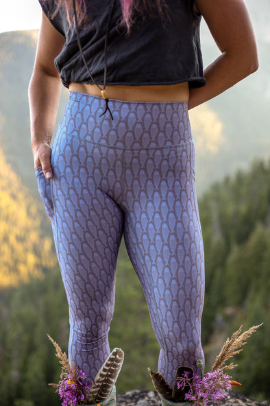 Earned It Legging 2.0 | Youer x Salmon Sisters